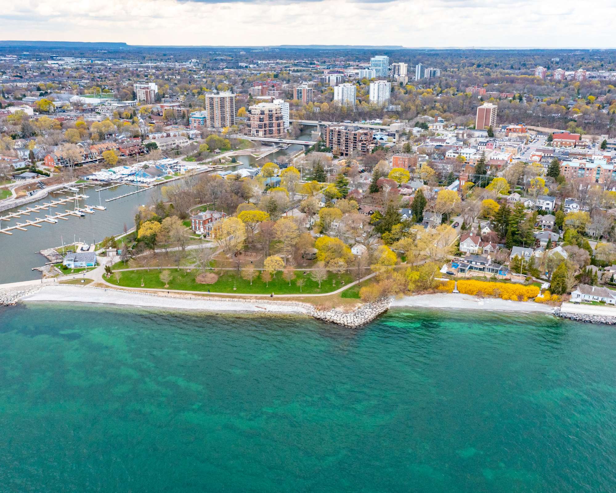 aerial-lakeside-park-oakville